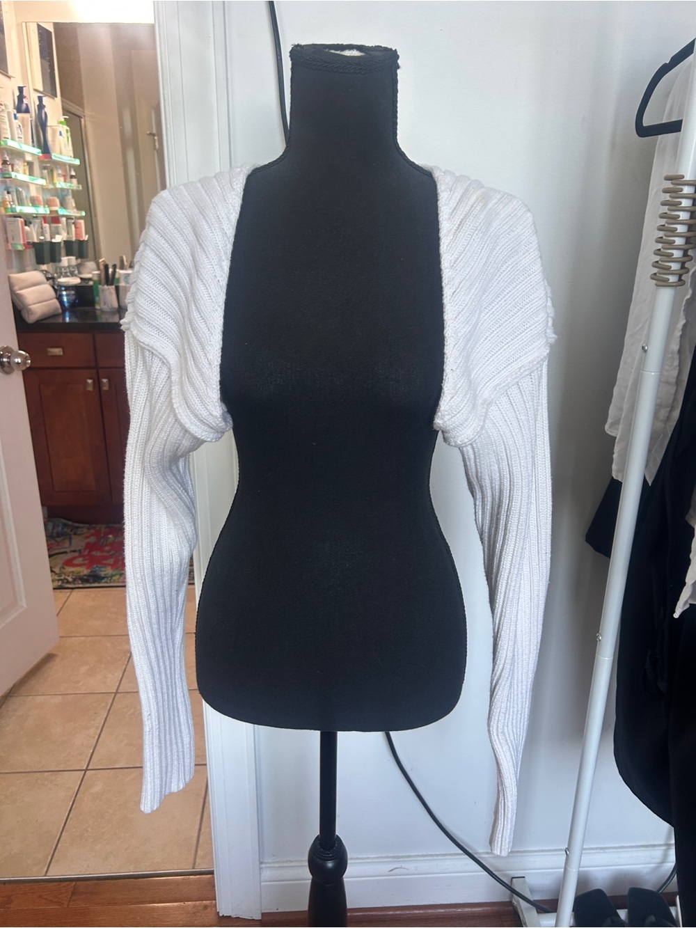 Cropped sweater